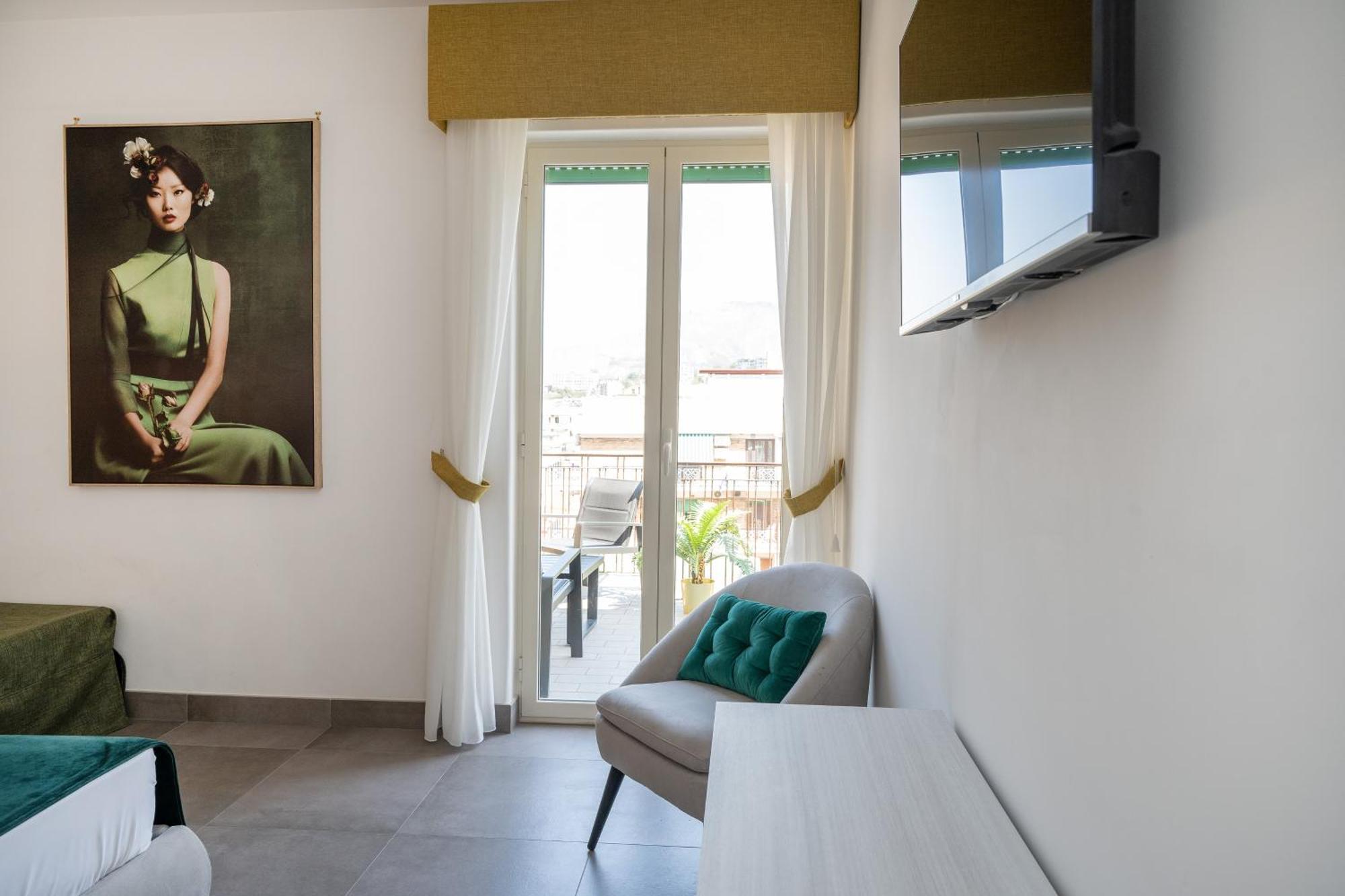 Residenza Flegrea Aparthotel