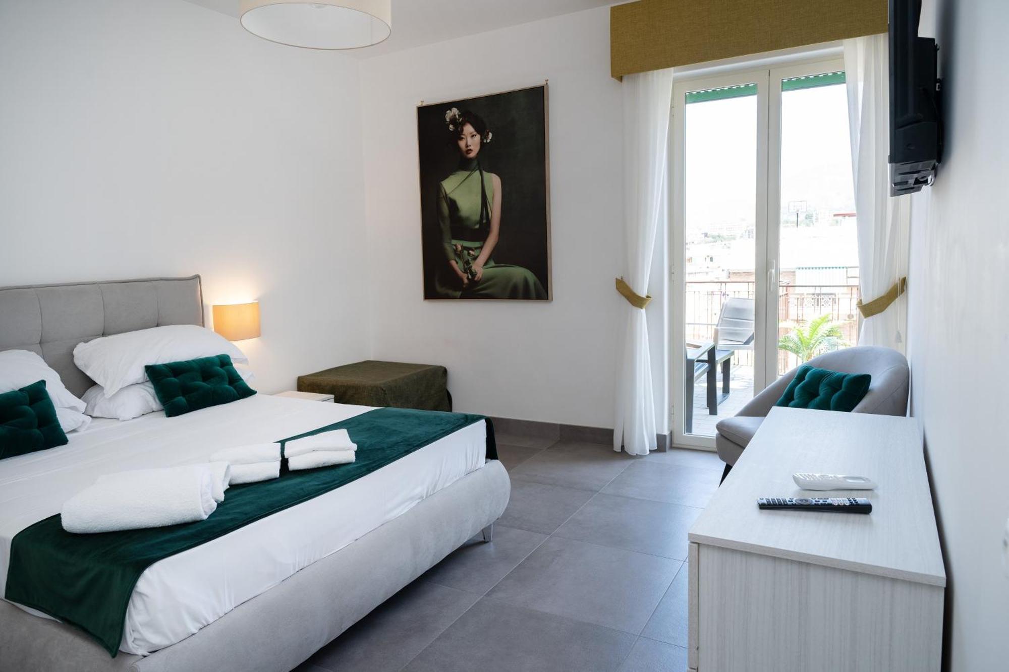 Residenza Flegrea Aparthotel